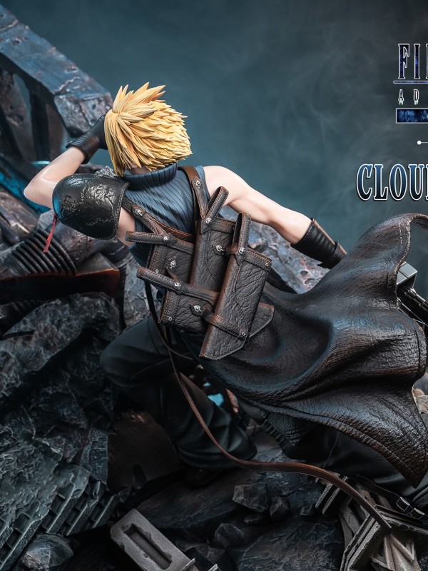 Fantasy Studio Final Fantasy Sephiroth vs Cloud Strife 1/4 Statue